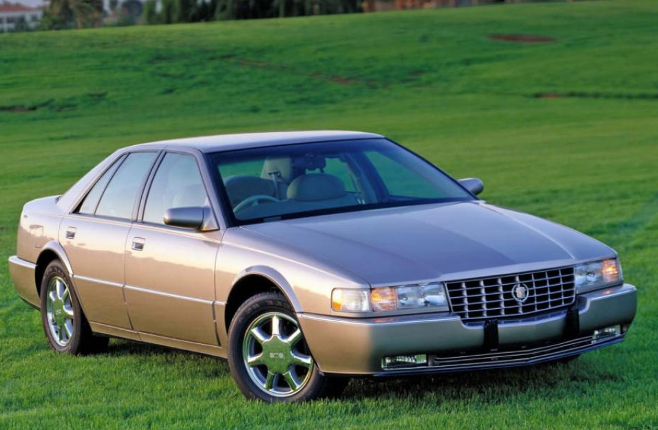 Замена аккумулятора Cadillac Seville