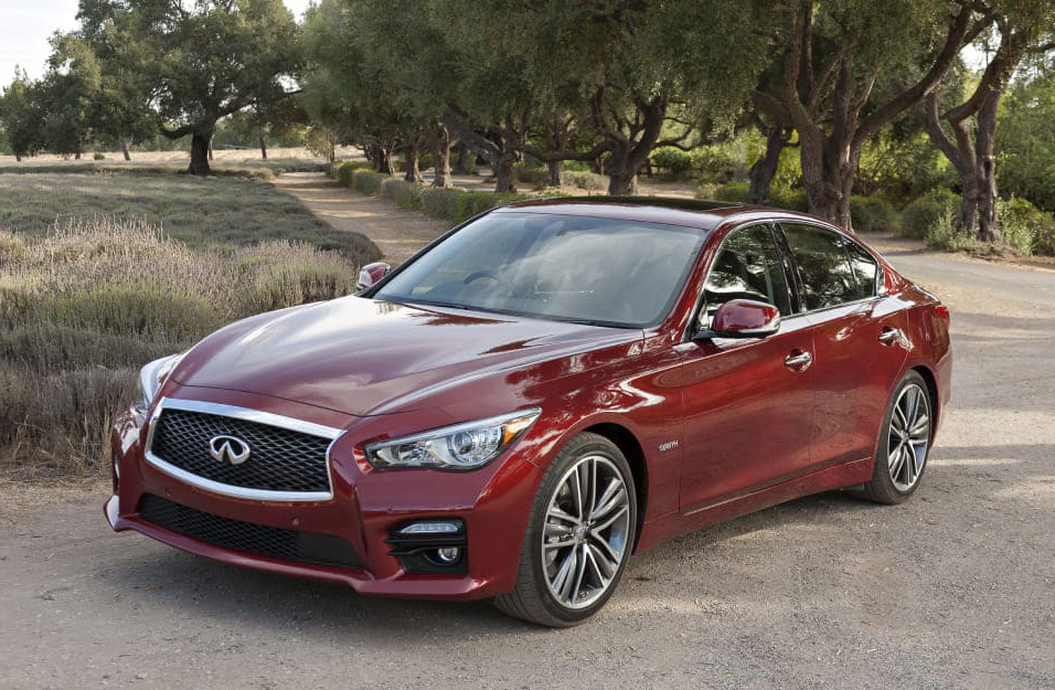 Замена аккумулятора Infiniti Q50