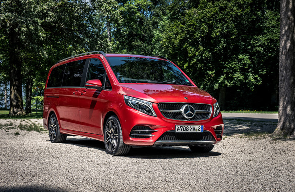 Замена аккумулятора Mercedes V-Class