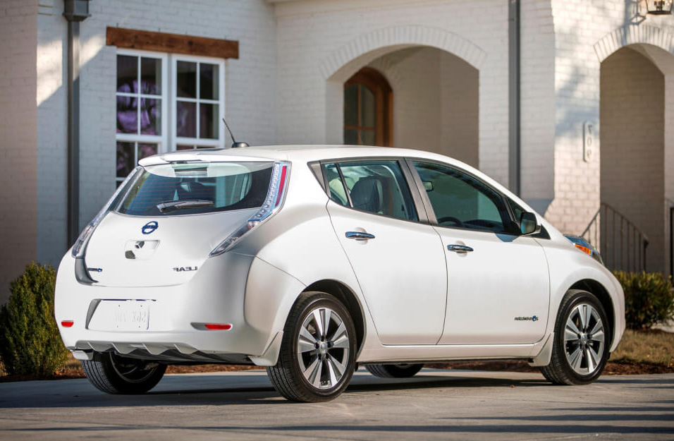 Замена аккумулятора Nissan Leaf