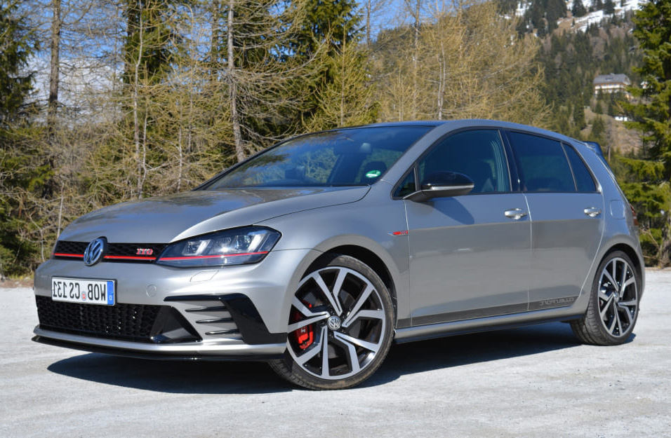 Замена аккумулятора Volkswagen Golf-Gti